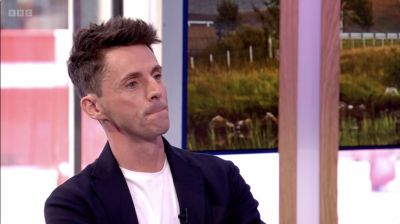 128one_show_128128.jpg