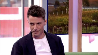 174one_show_174174.jpg