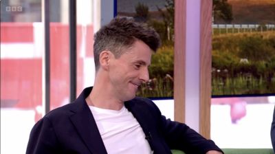 203one_show_203203.jpg