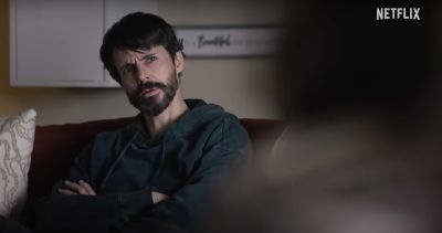 09dept_q_trailer_1.jpg