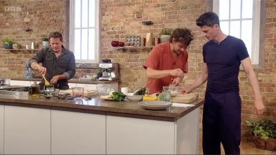 26saturday_kitchen_resized.jpg