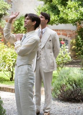 172aBR_ON_set.jpg